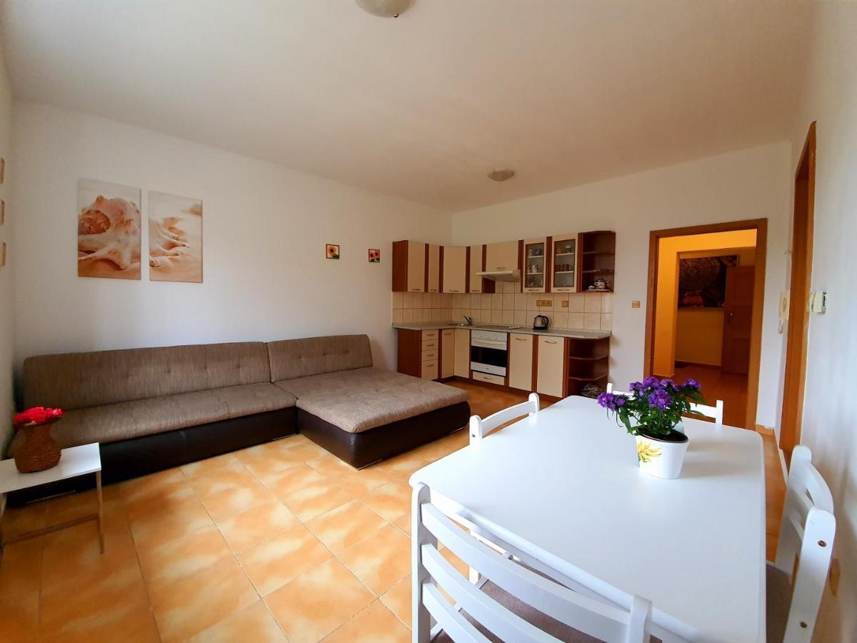 Apartman U Slunecnice Husinec  Exterior photo
