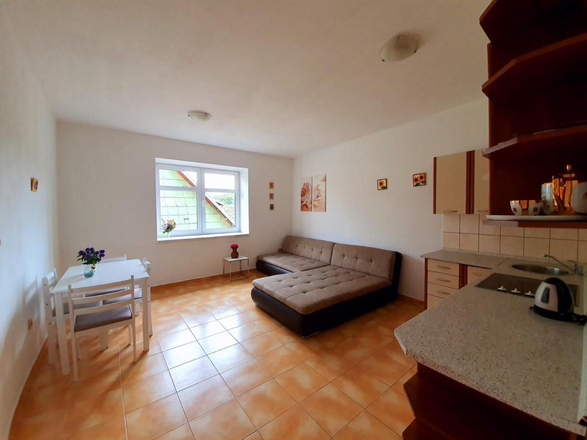 Apartman U Slunecnice Husinec  Exterior photo
